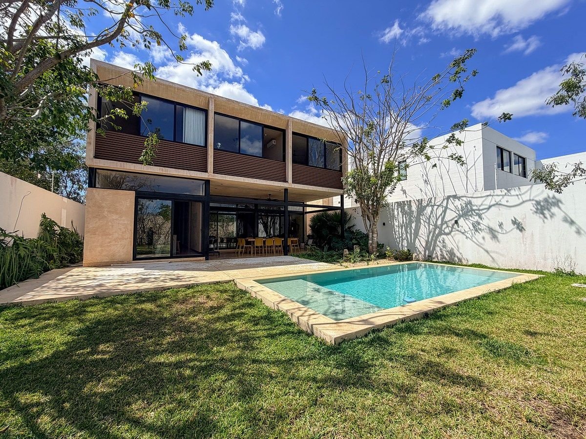 CASA EN VENTA DE 3 HABITACIONES CON ESTILO ÚNICO, ENTREGA INMEDIATA — foto 1