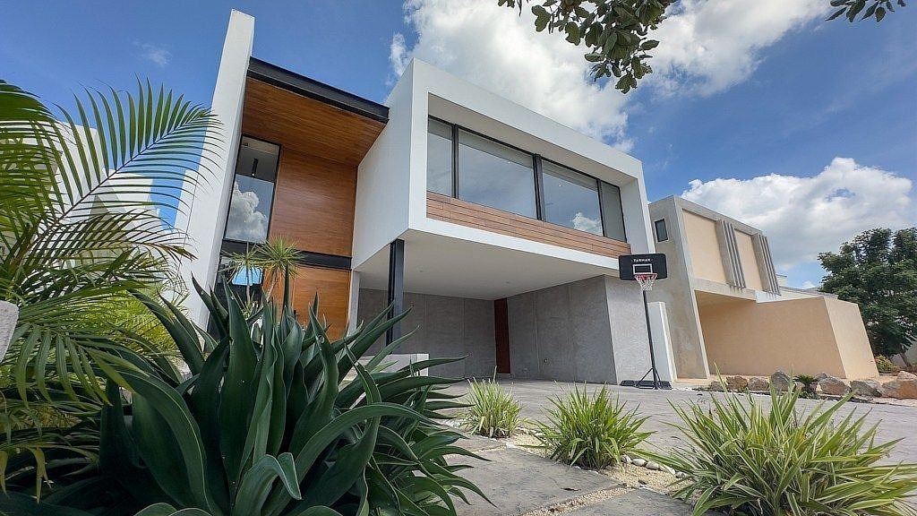 Venta de casa en privada  Parque Natura