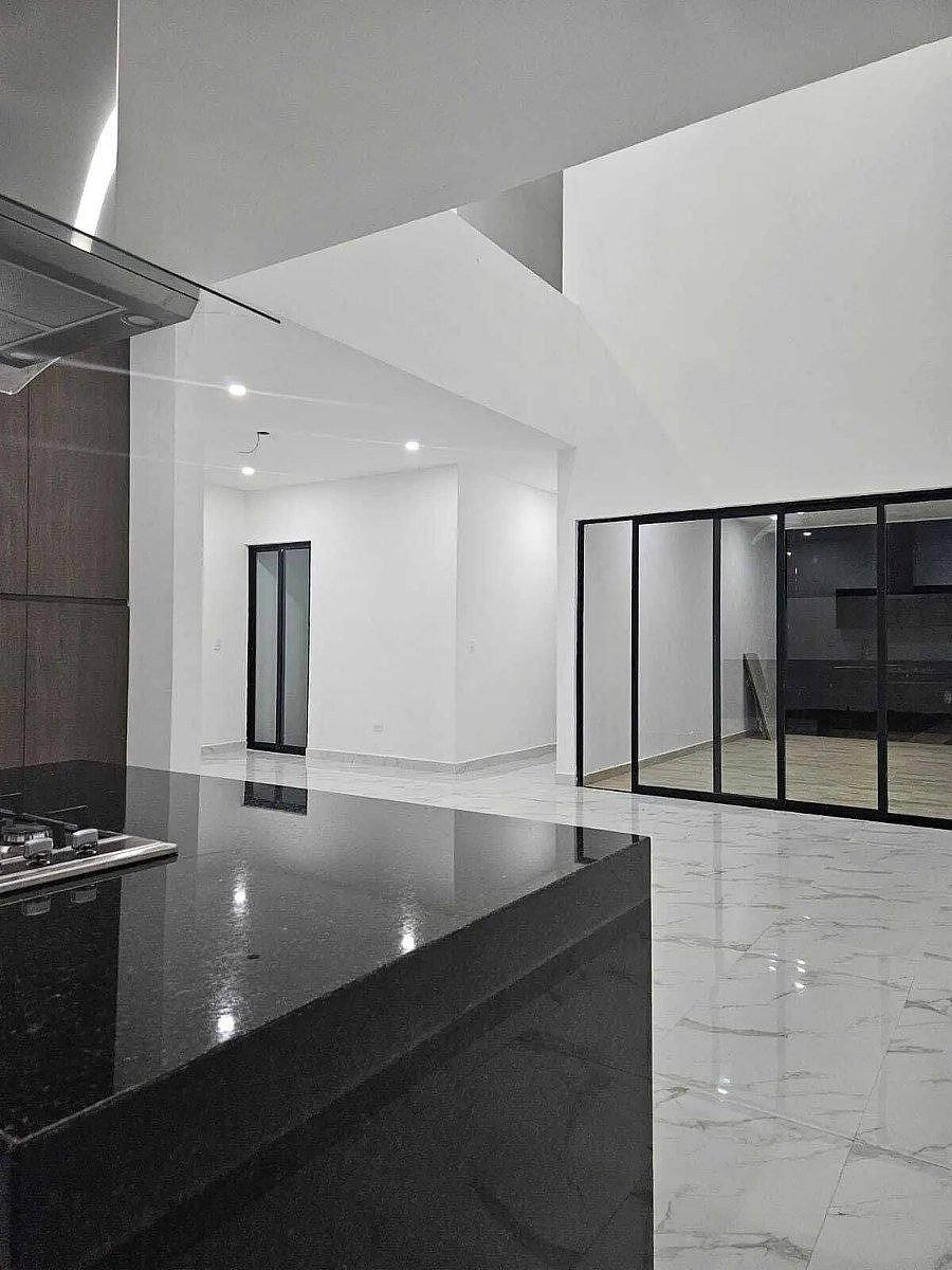Casa en venta en Residencial Aire Puro — foto 2