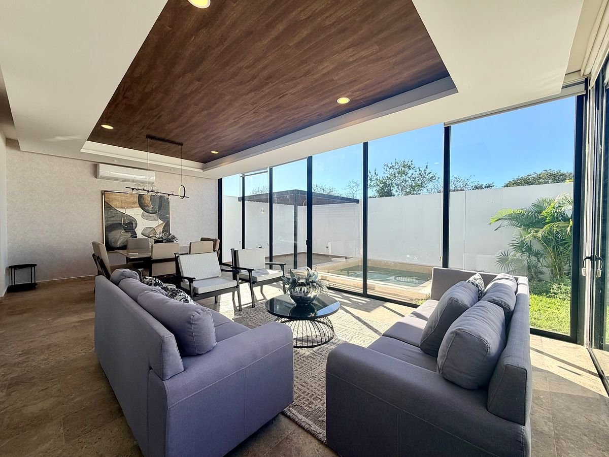 CASA EN VENTA COMPLETAMENTE EQUIPADA EN TEMOZÓN NORTE, PRIVADA LENORA — foto 4