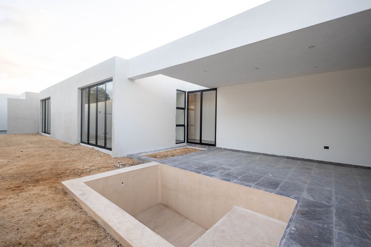 Venta de casa de una planta de 3 Habitaciones en Temozon Norte — foto 4