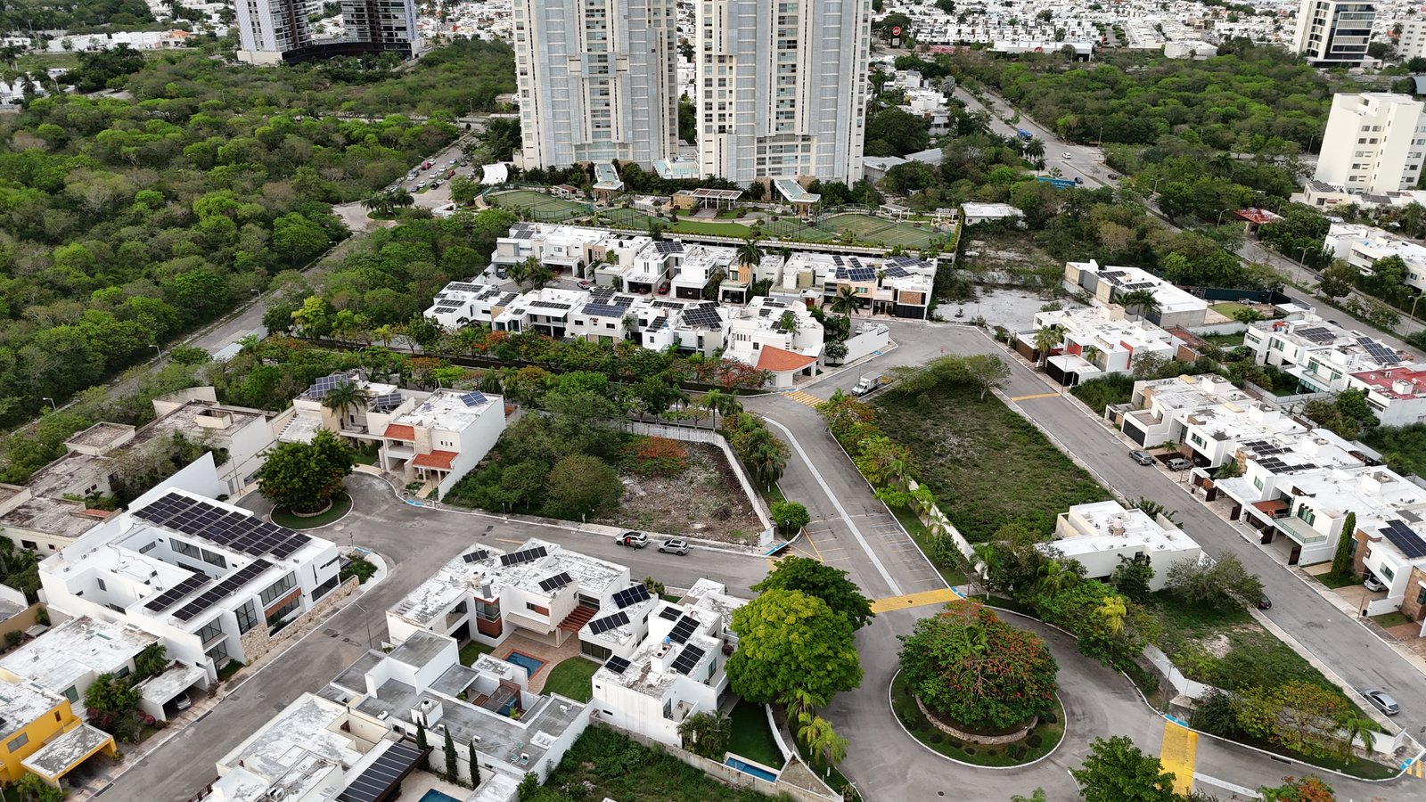 Venta de Terreno en Altabrisa — foto 5