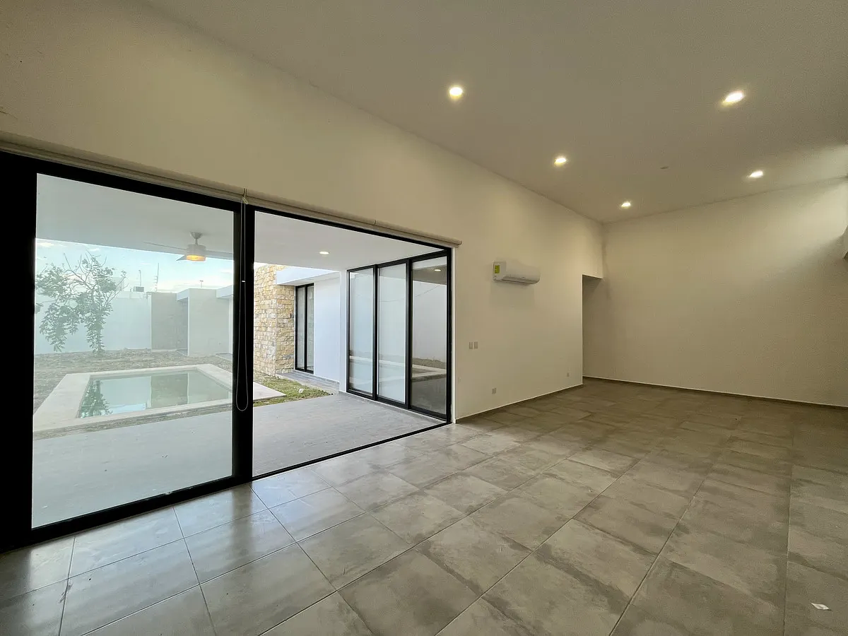 CASA EN VENTA DE UNA SOLA PLATA EN DZITYA — foto 5