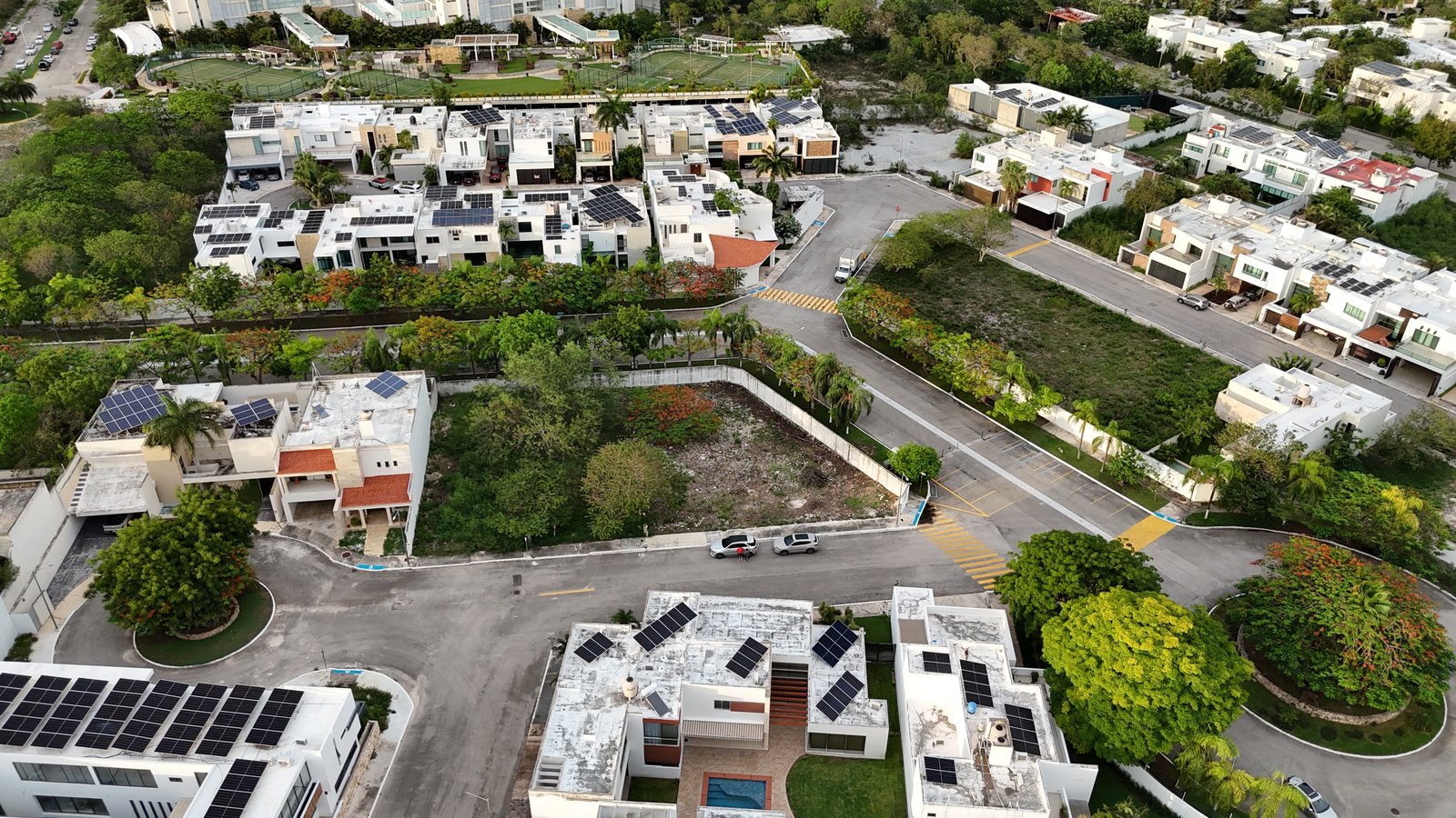 Venta de Terreno en Altabrisa — foto 6